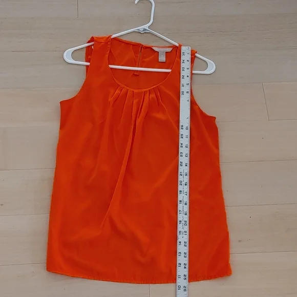 Top - Picture 3 of 5